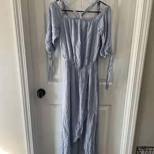 American Eagle Women’s size small blue white midi wrap dress